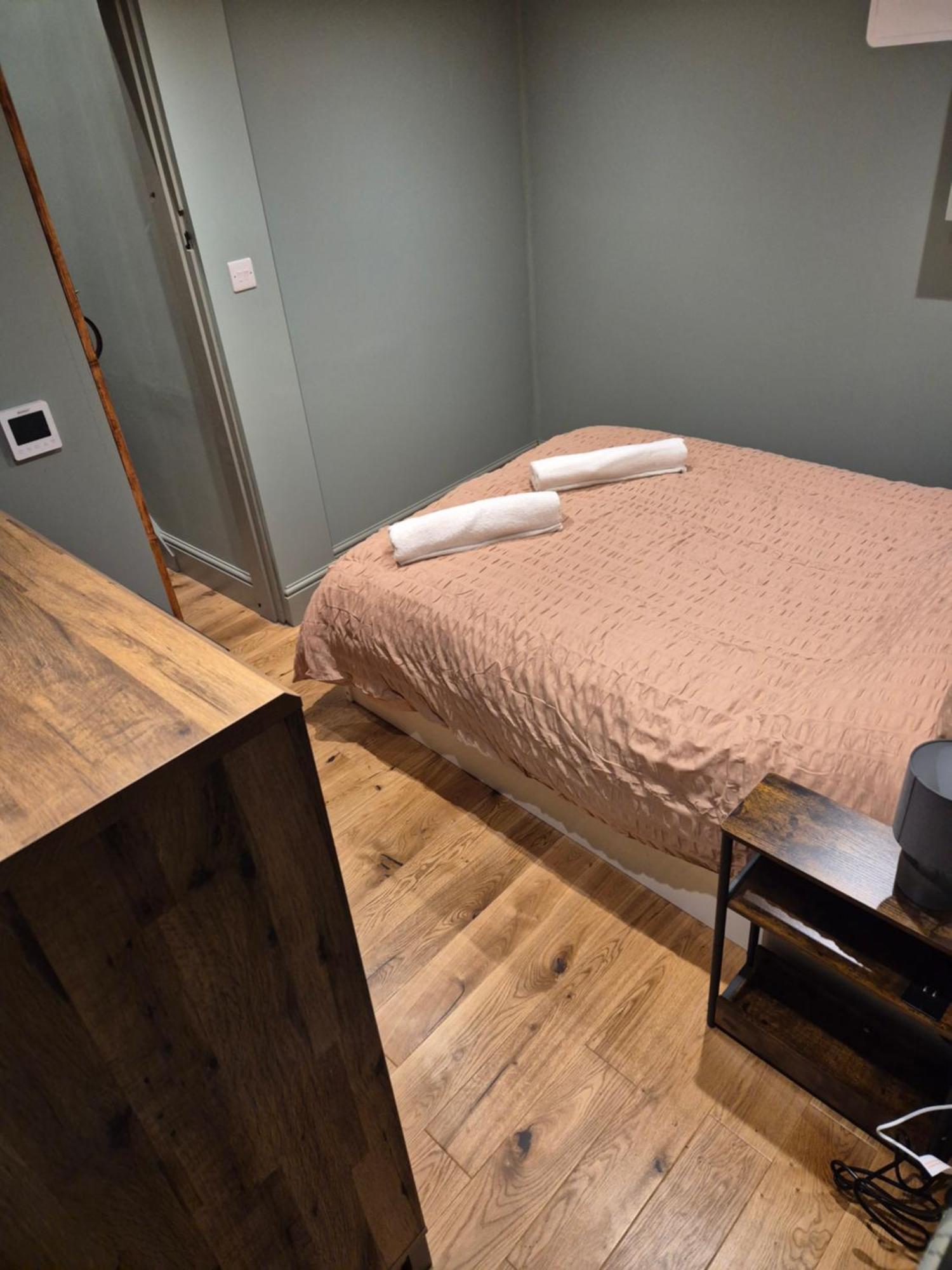 Charming 1 Bed Peak District Barn Conversion Foolow Екстериор снимка